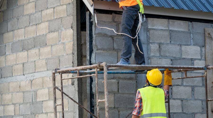 Expert top industrial roofings services in Muldoon, TX
